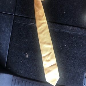 Brooks brothers neck tie